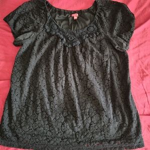 Elle Short Sleeve Shirt